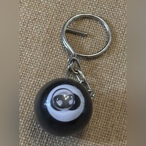 Vintage 8 Ball Keychain Key Ring Pool Game Hobbies